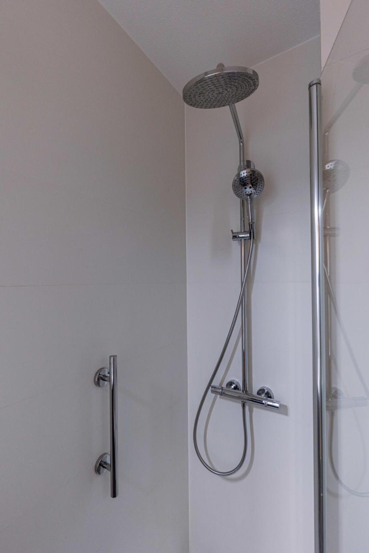 Huswell - Sunny Apartment In Knokke-Heist With Big Terrace Екстериор снимка